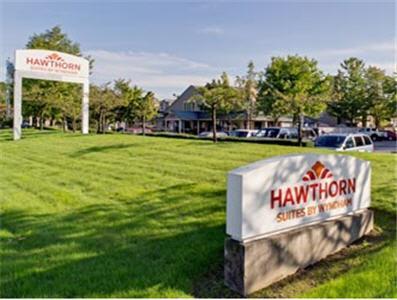 Hawthorn Suites By Wyndham Kent, Wa Kültér fotó