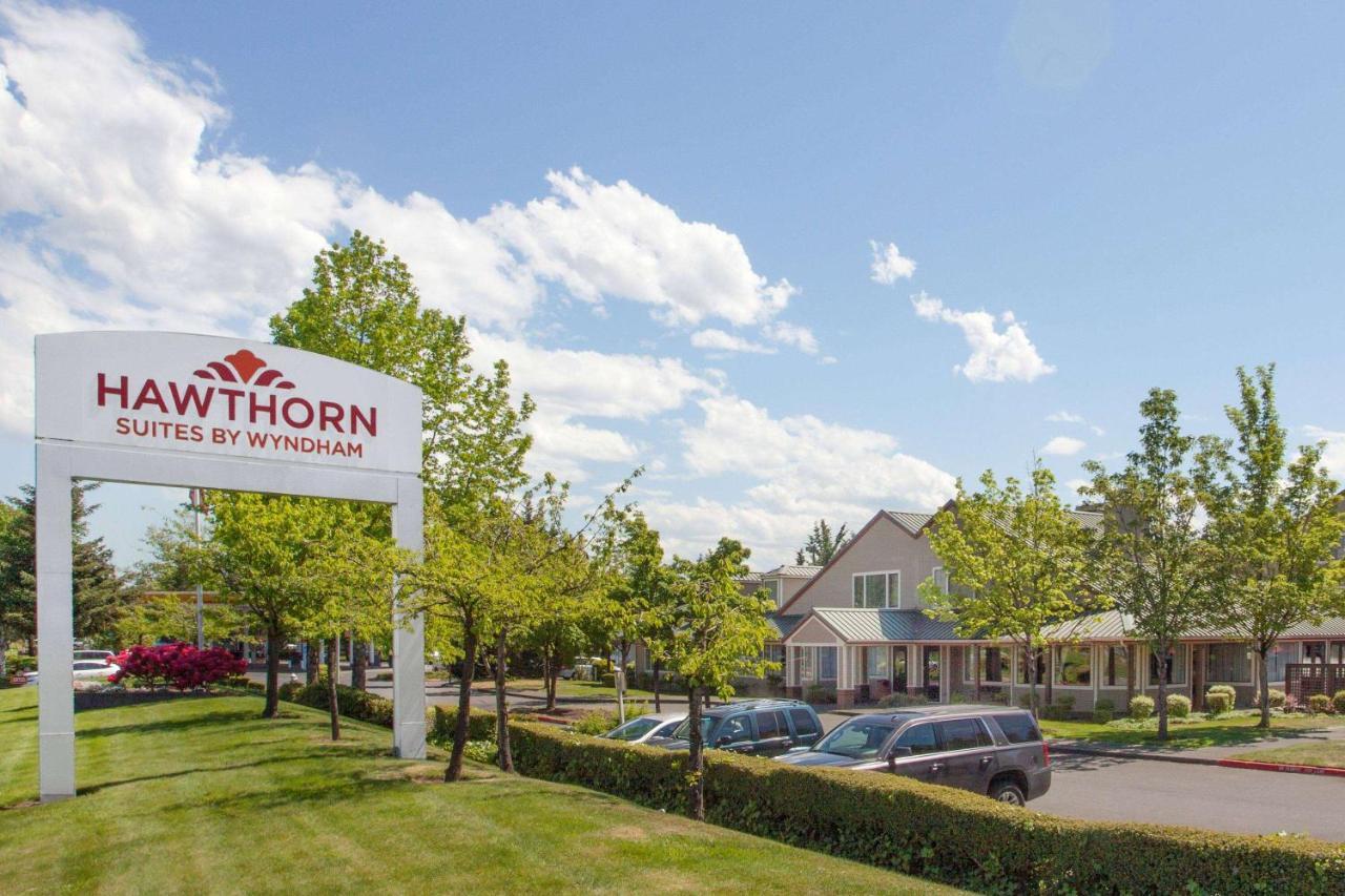 Hawthorn Suites By Wyndham Kent, Wa Kültér fotó